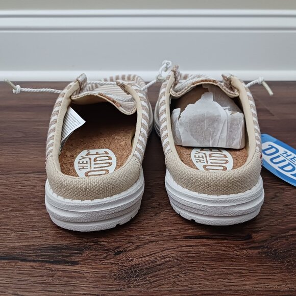 New Hey Dude Wally Slip On Resort Tan White Stripe Mens Size 9 - Picture 5 of 7